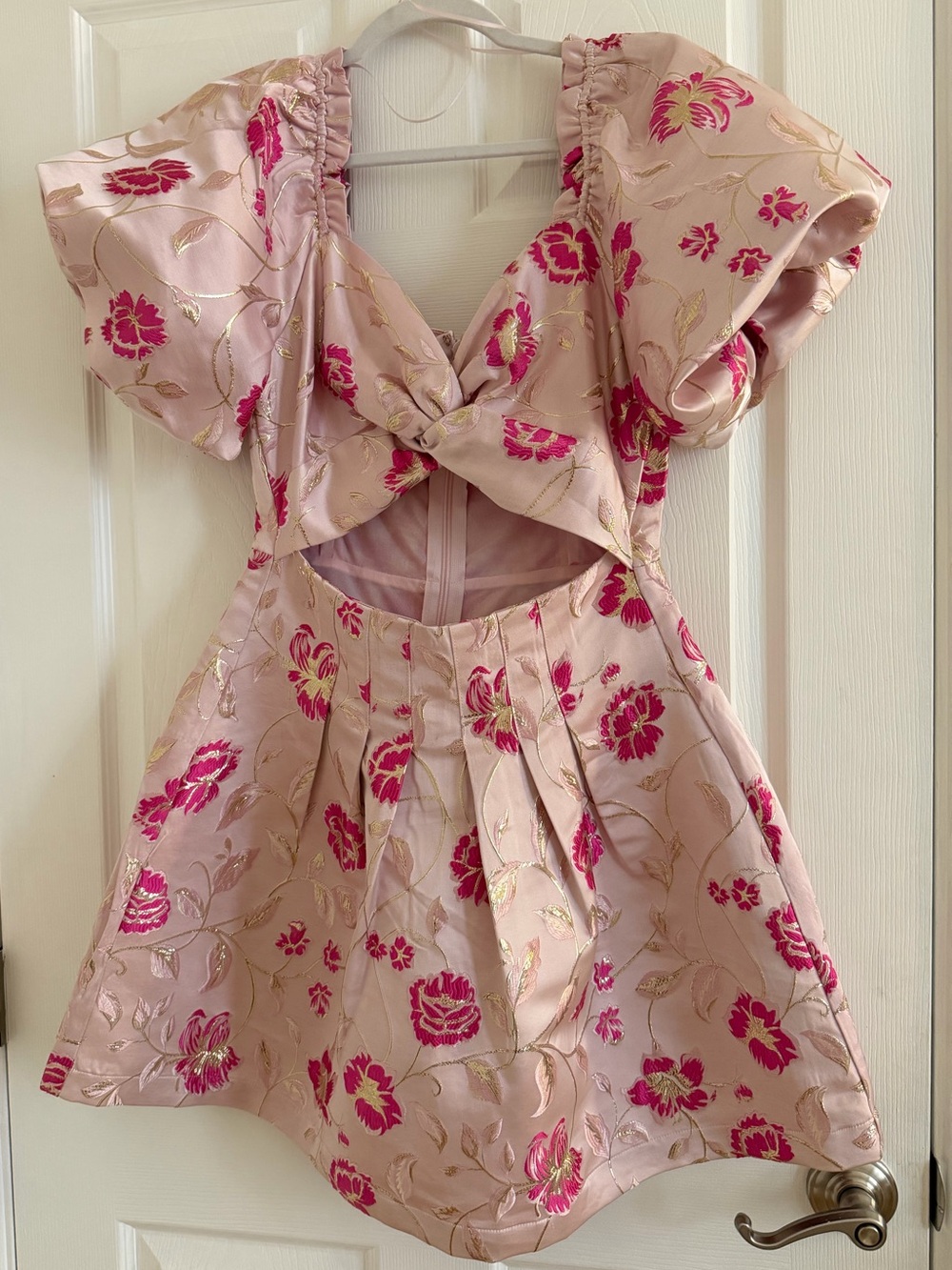 VICI Pink Floral Cutout Party Dress
